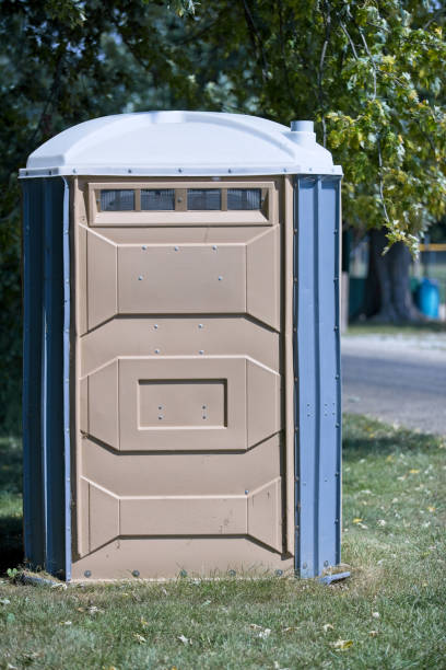 Affordable portable toilet rental in Sandy Oaks, TX